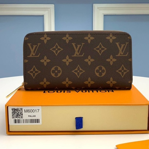 Louis Vuitton Bags Louis Vuitton Zip Around Brown Leather Monogram